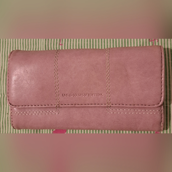 EUC Vintage United Colors Of Benetton Vegan Mauve Neutral Wallet Clutch Bag - Picture 1 of 9